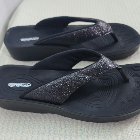 Shoes - Picture 2 of 3